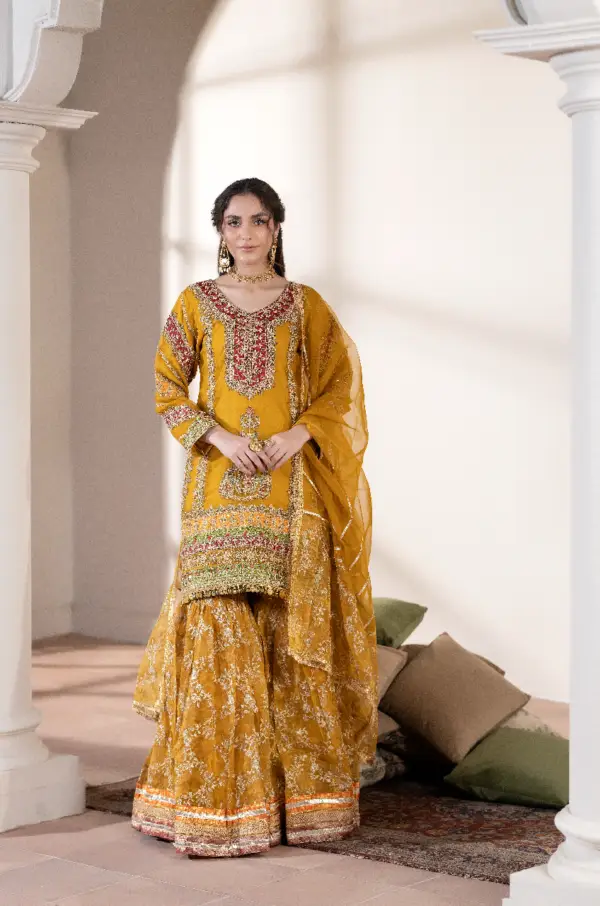 1406 - Henna Signature 1406 - Hinna Signature