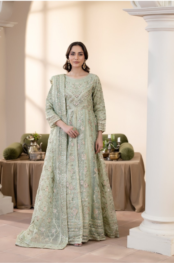 5261 - Floral Threaded Artistry